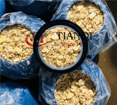 Nấm ngâm trong nước muối